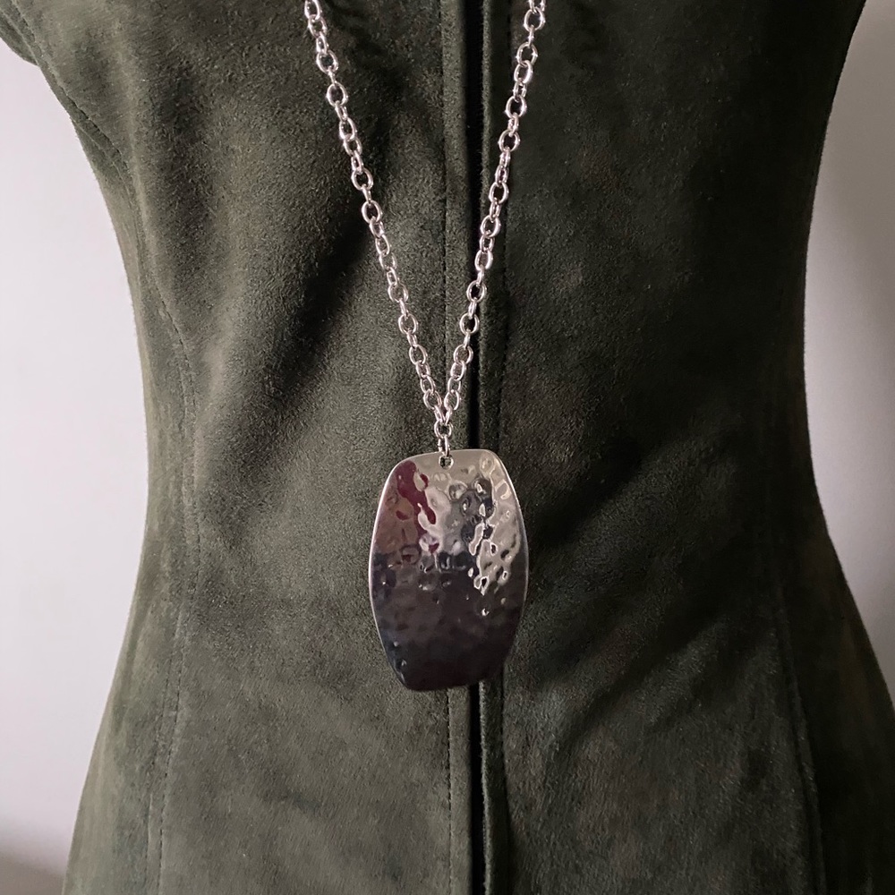 Long Necklace - Picture 2 of 6